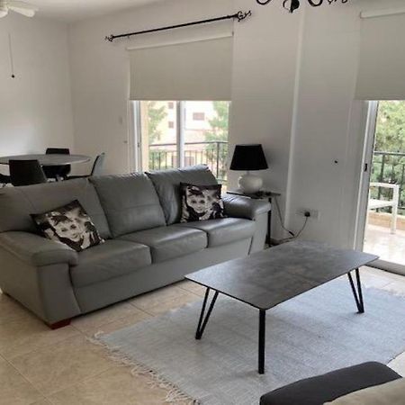 Kato Paphos Apartment In Universal Area エクステリア 写真